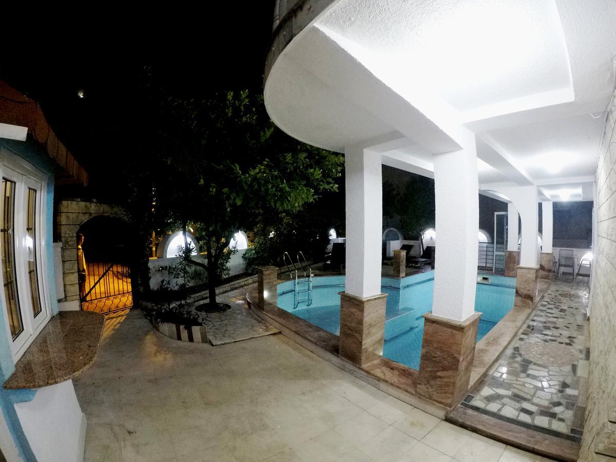 Villa Golf Budva Buitenkant foto